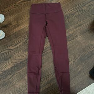 Lululemon maroon workout leggings